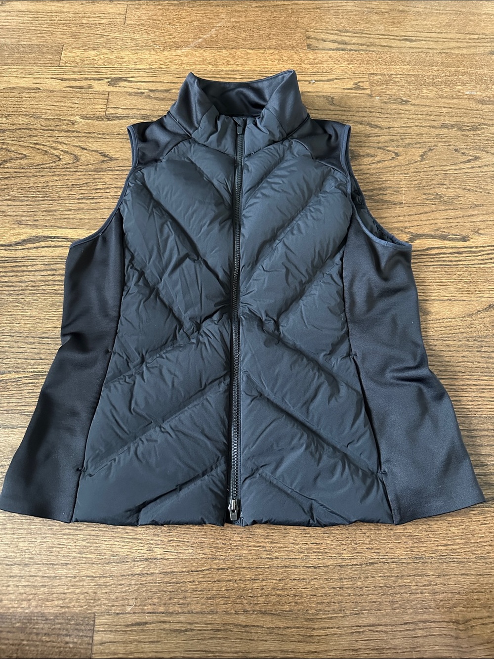 Women's Black Quilted Puffer Inlet Vest Jacket